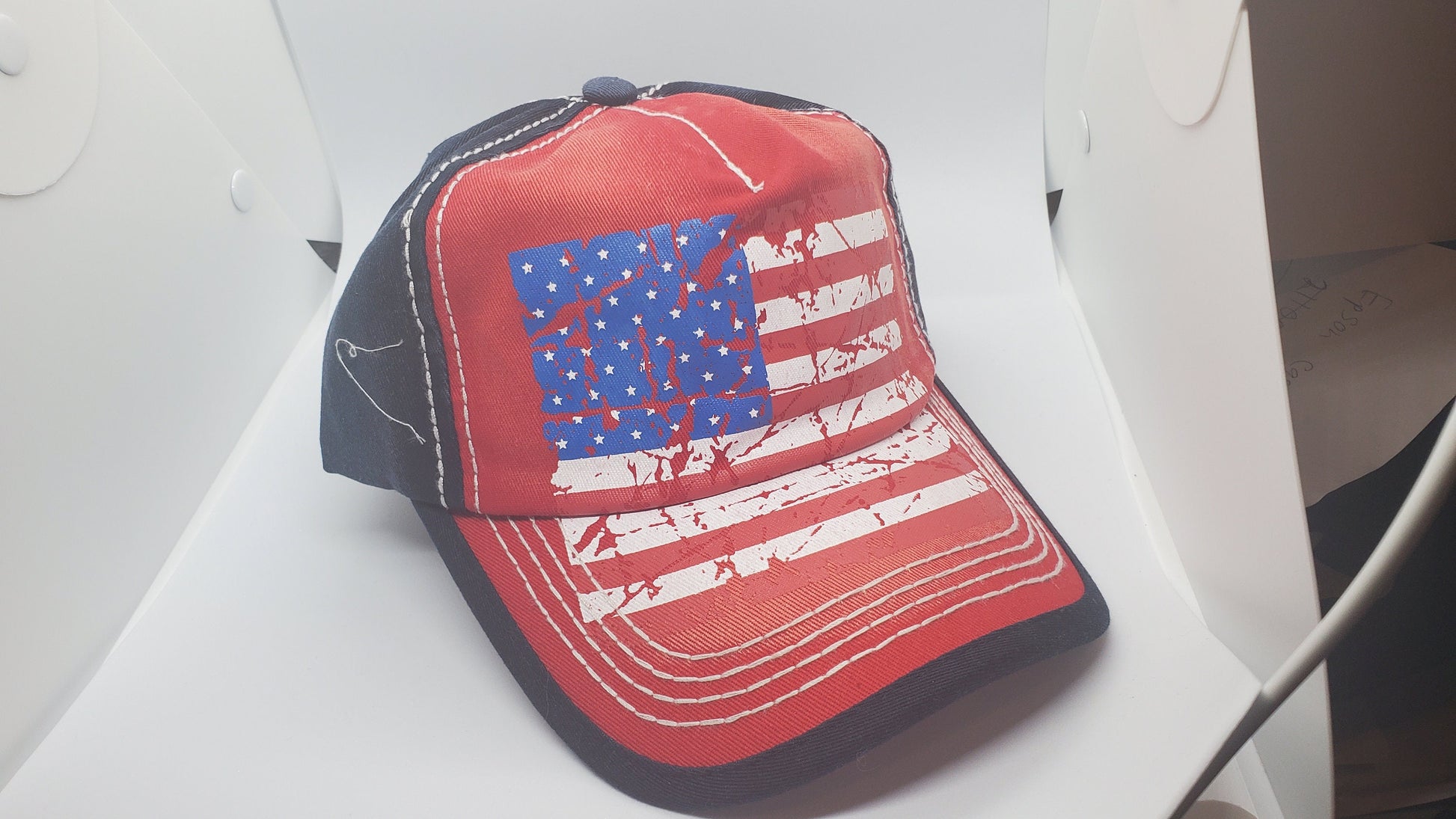 AMERICAN FLAG HAT red - myconservativemugs.com